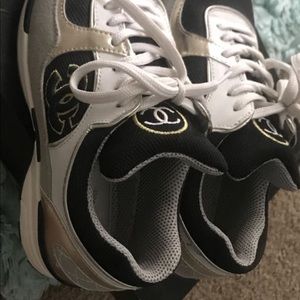 Chanel authentic